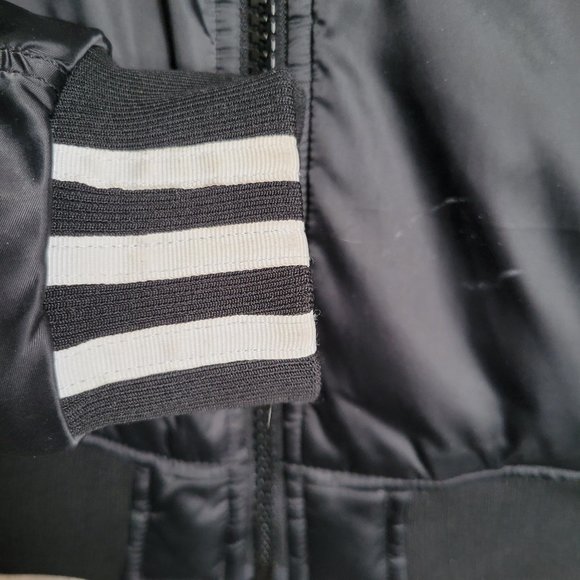 ADIDAS // Cropped Bomber Jacket - Picture 5 of 9